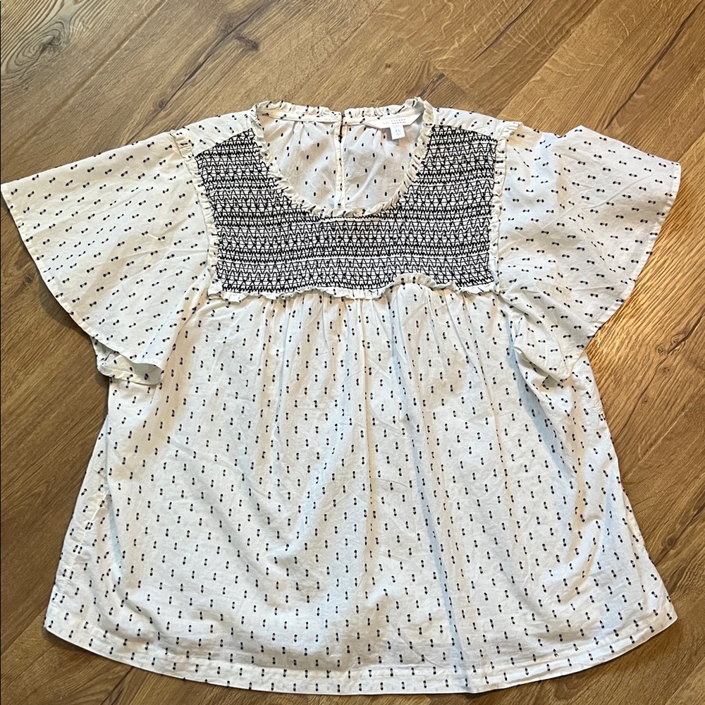 LC Lauren Conrad White Blouse with Black Pattern
